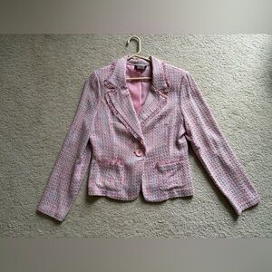 Vintage Lightweight pink multi color skirt suit (jacket is on the shorter side)